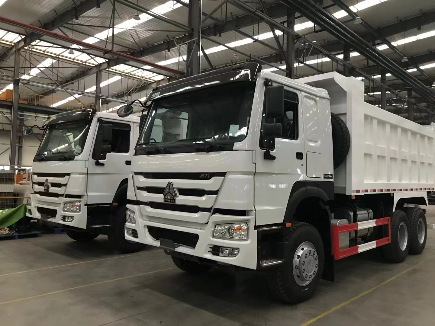 SINOTRUK HOWO 6*4 DAMPERLİ KAMYON TESLİME HAZIR